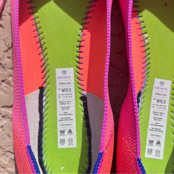 Rothy’s Tropical Pink 10.5 Round Toe Flats - Picture 7 of 7